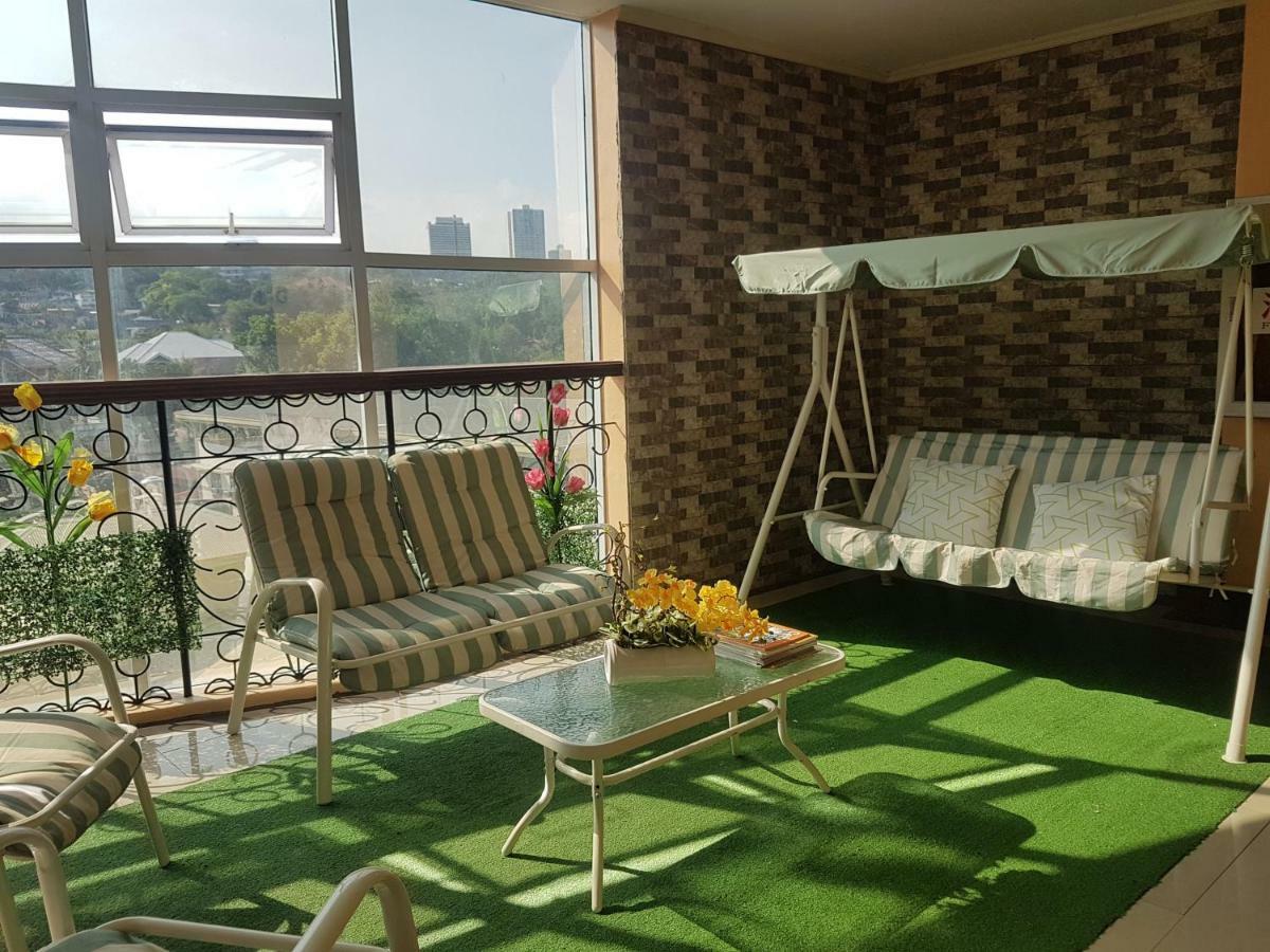 Joyful Island Hostel - Cebu City Экстерьер фото